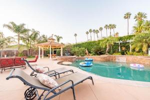 The Private Resort style villa at San Diego-heated pool-Jacuzzi-86 inch TV