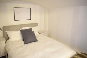 Stylish 1 Bedroom Flat in Lovely Kensington