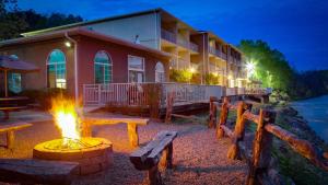 Best Western Plus River Escape Sylva / Dillsboro