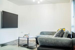 WILLIAMS REIGN Fully Serviced Apartment, Ground Floor