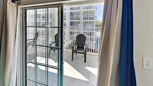 MB Villas 201A 4BR 3BA Second Row Condo near downtown Myrtle Beach - Winter Rental Friendly