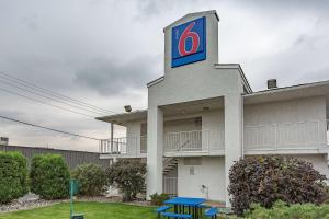 Motel 6-Billings, MT - South