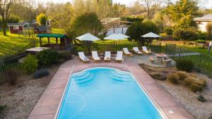 Mockingjay - Peaceful Ranch Home w Spa & Pool