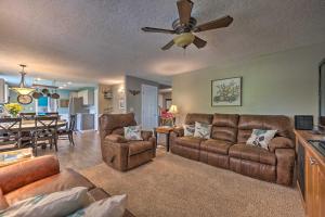 Nampa Family Home with Hot Tub and Fire Pit!