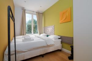 GuestReady -- Family Apartment in Upmarket Earl's Court