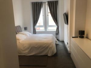 2 bedroom apartment 5 minute drive from SECC Perfect for COP26