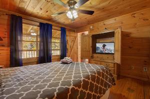 Lovely 3bed/3ba Cabin: in the Heart of Smokies!