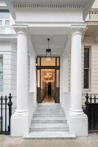 No. 2 Queensberry Place by Stayo
