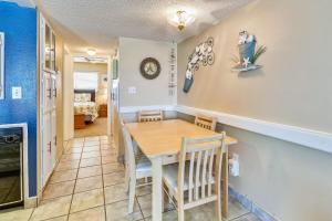 Sunset Chateau 312 Just remodeled, Perfect Sunset Beach location