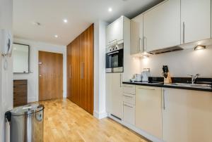 Cosy Studio Apartment in Canary Wharf