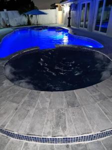 Luxurious House With Bautiful Pool HEATER INCLUID