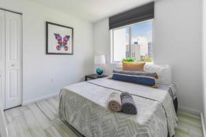 *Stunning Penthouse* @Wynwood w/private rooftop HL (701)
