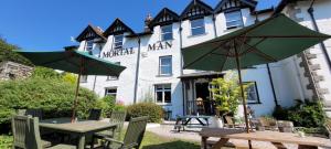 The Mortal Man Inn