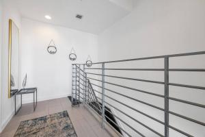 Outstanding New Unit in the heart of Brickell