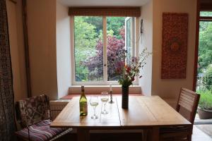 Beautiful quiet room in the heart of Holmfirth