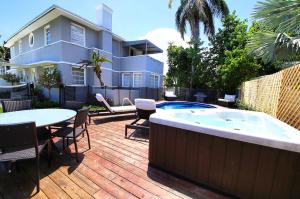 Villa Royale Secret Miami Oasis w/ Pool & Hot Tub