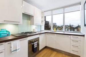 Bright 2 Bedroom Near the Natural History Museum