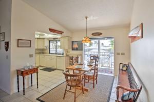 Canalfront St James City Home with Lanai, Pool