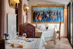 Hotel Restaurant Le Maréchal - Les Collectionneurs