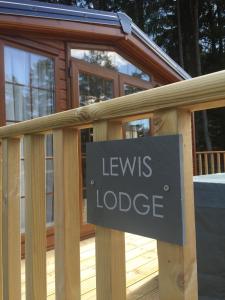 Lewis Lodge