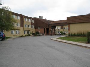 Travelodge by Wyndham Ottawa East