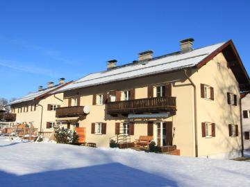 Charming Apartment in Kitzbuhel with Balcony