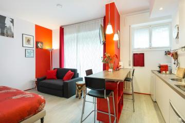 Appartamento Rosso a Milano, tranquillo, vicino allo IEO