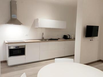 Via Poma Apartments&Rooms