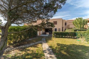 Casa 100 m from La Pelosa beach