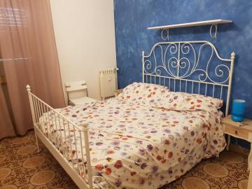 Appartamento a Alassio, zona tranquilla , posto auto.