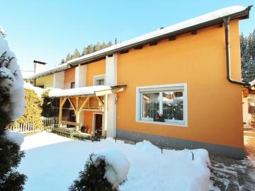 Snug Apartment in Kitzb hel Kirchberg near Ski Slopes
