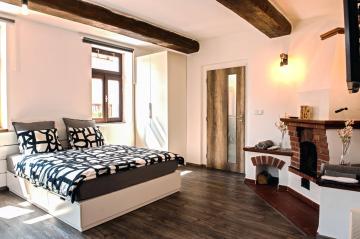APARTMÁNY za divadlem