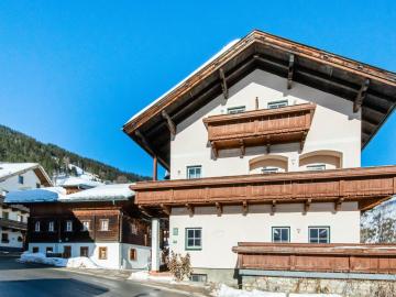 Leni s Mountain Appartements near Observation Deck