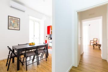Barrio 133 - double bedroom in center by Napoliapartments