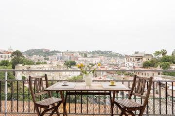 Panoramic Flat between Materdei and Fontanelle
