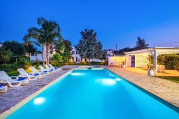 Villa Casale by Villa Plus