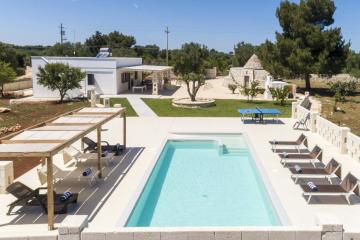 Villa Trullo Lofino by Villa Plus