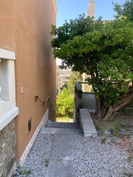 Casetta Bifamiliare vicino al centro