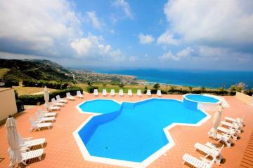 Casa Marzy modern studio pool, sea & volcano view
