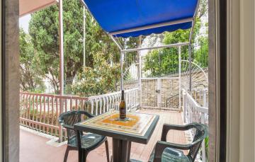 Nice apartment in Sanremo with WiFi and 2 Bedrooms