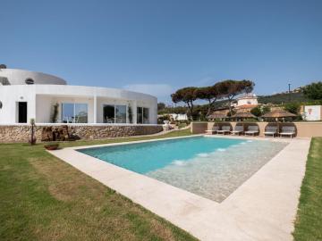 Lavish villa in Costa Rei with private terrace
