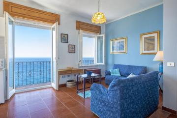 Casa bastione con splendida vista