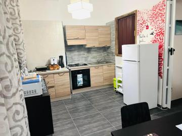 APPARTAMENTO VISTA MARE - CASALABATE (LE)
