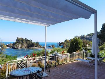 Taormina Isola Bella Apartment - Taormina Holidays