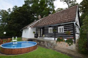 Poolincluded Chalet Peha
