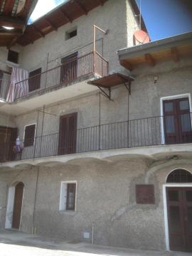 La Tana Del Lupo