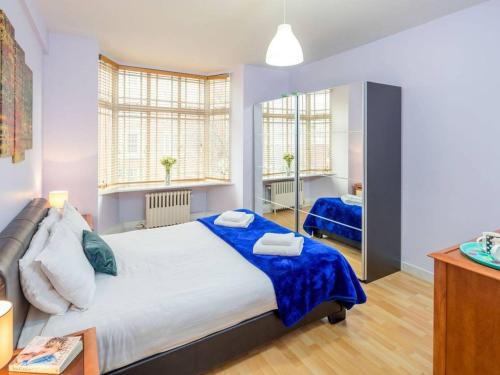 GuestReady - Beautiful flat with 2 bedrooms in West London