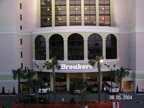 JeffsCondos - 3 Bedroom - Breakers Resort