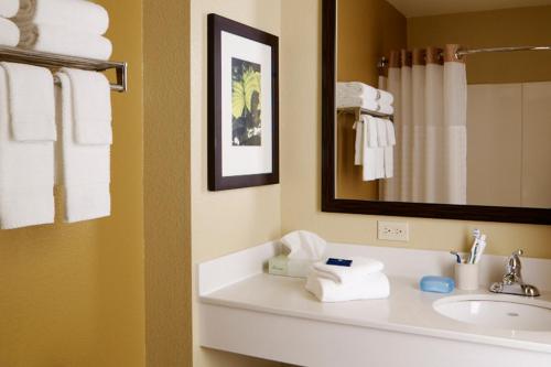 Extended Stay America Suites - Kansas City - Overland Park - Quivira Rd