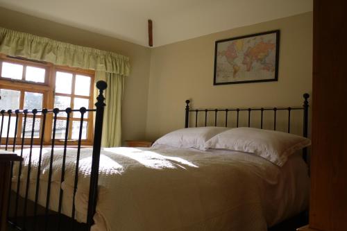 One Pelham Grove Bed & Breakfast